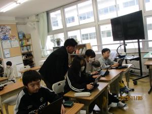 鹿谷小学校の取り組み